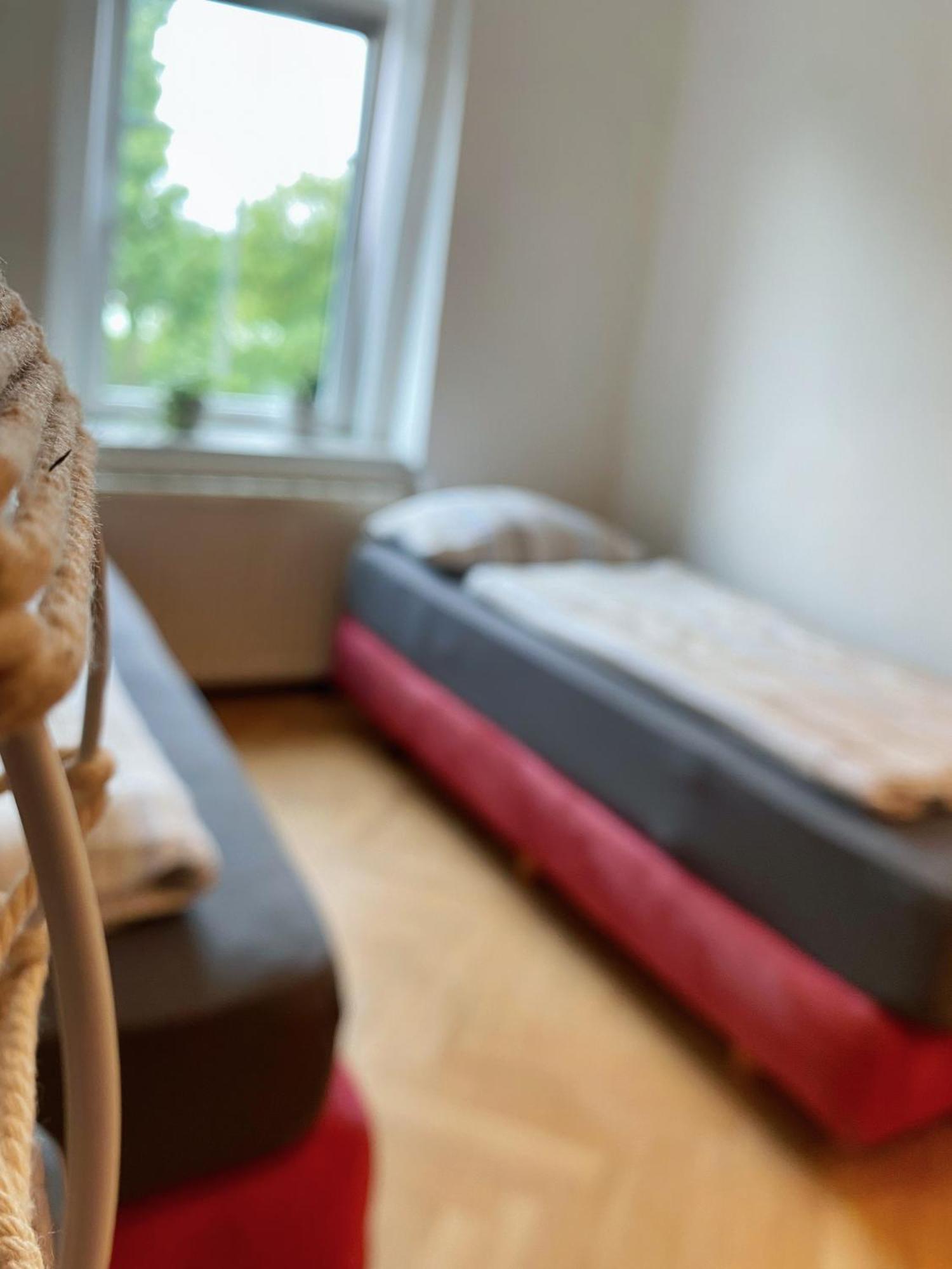 Royal Retreat - Steps From Schoenbrunn Palace!! Hostel Wien